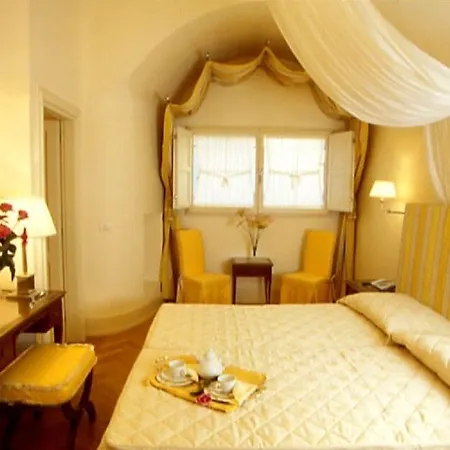 Hotel Executive Florencia